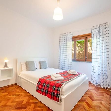 Guestready -Beachside Apt Near Praia De Carcavelos Parede Luaran gambar