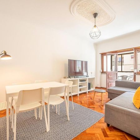 Guestready -Beachside Apt Near Praia De Carcavelos Parede Luaran gambar