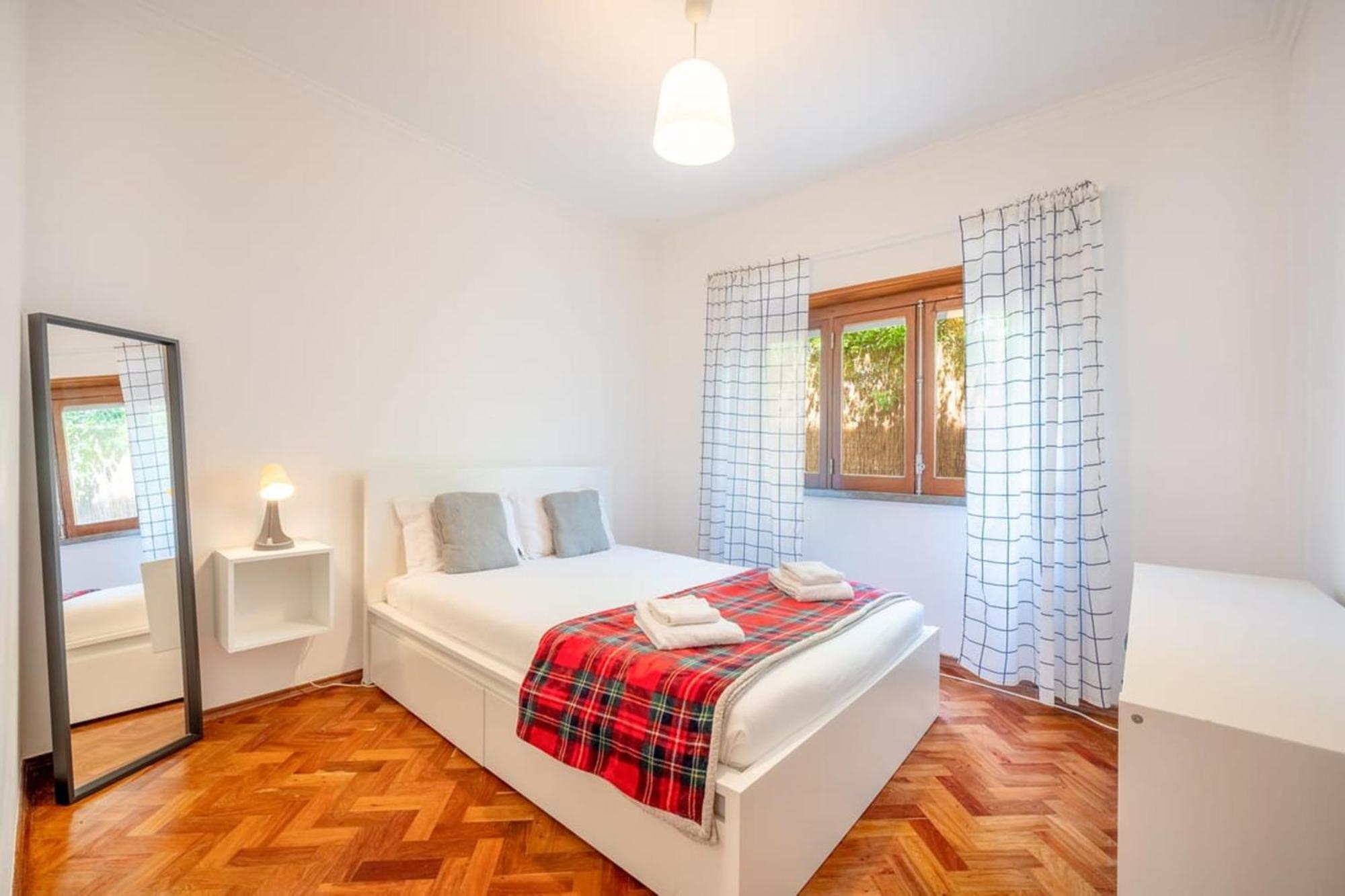 Guestready -Beachside Apt Near Praia De Carcavelos Parede Luaran gambar