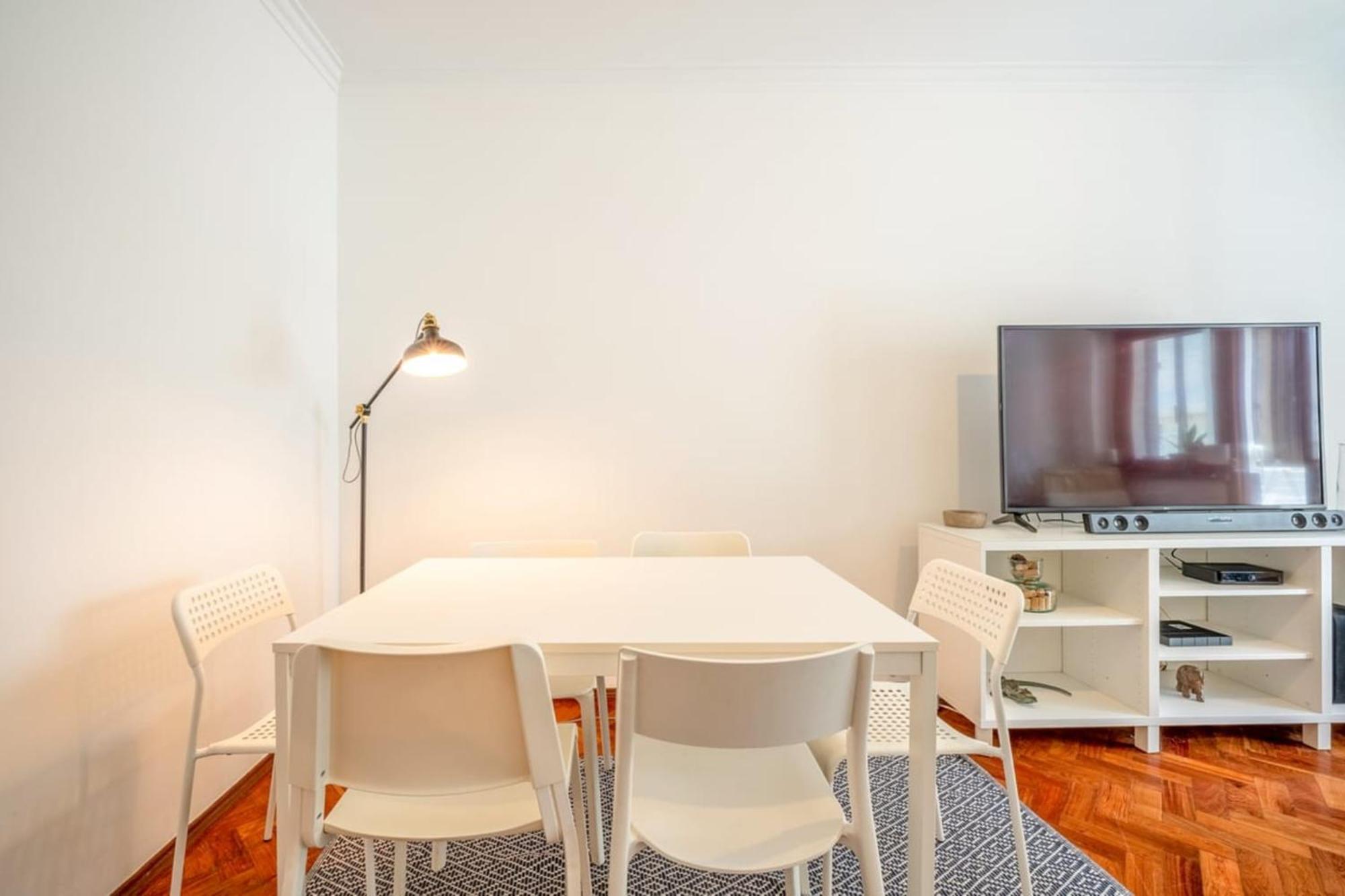 Guestready -Beachside Apt Near Praia De Carcavelos Parede Luaran gambar