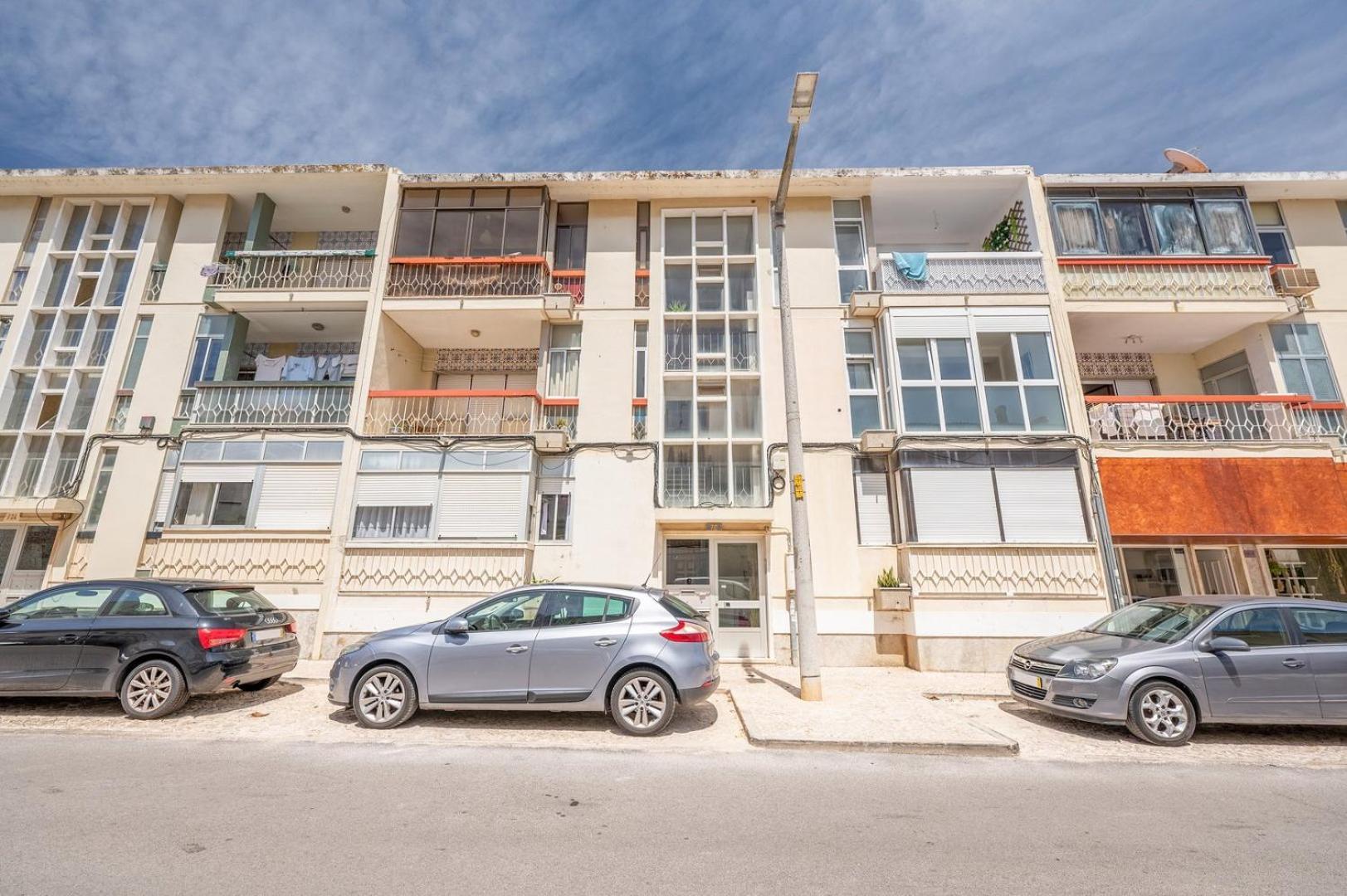 Guestready -Beachside Apt Near Praia De Carcavelos Parede Luaran gambar